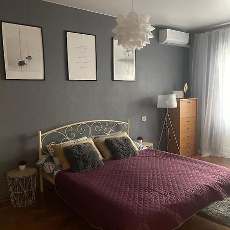 אודסה Apartment For A Pleasant Stay מראה חיצוני תמונה
