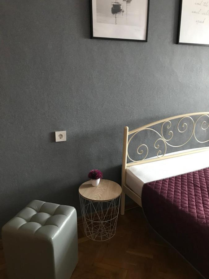 אודסה Apartment For A Pleasant Stay מראה חיצוני תמונה